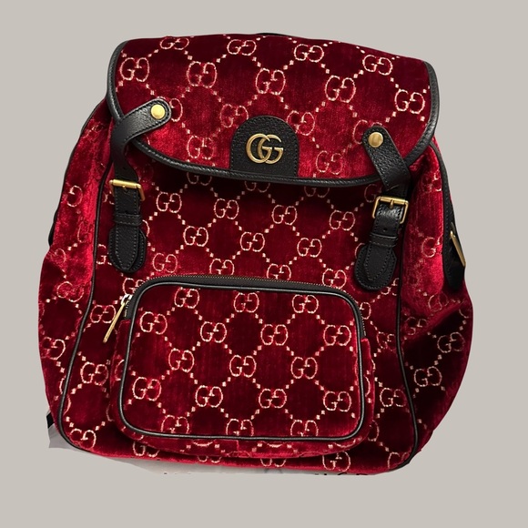 EUC GUCCI GG Marmont Backpack Rucksack Red Velvet Velour Black Leather - Picture 2 of 11